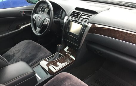 Toyota Camry, 2017 год, 3 650 000 рублей, 15 фотография