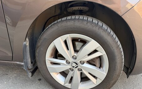 Skoda Rapid I, 2018 год, 1 500 000 рублей, 21 фотография