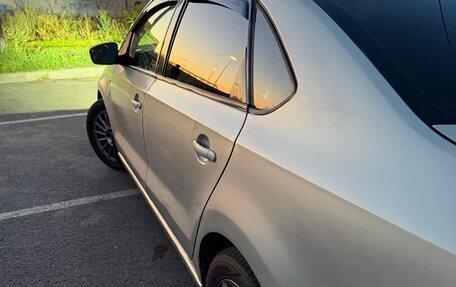 Volkswagen Polo VI (EU Market), 2012 год, 700 000 рублей, 3 фотография