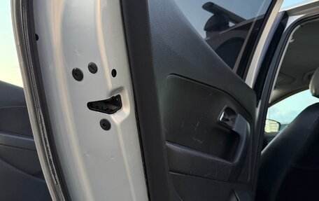 Volkswagen Polo VI (EU Market), 2012 год, 700 000 рублей, 26 фотография