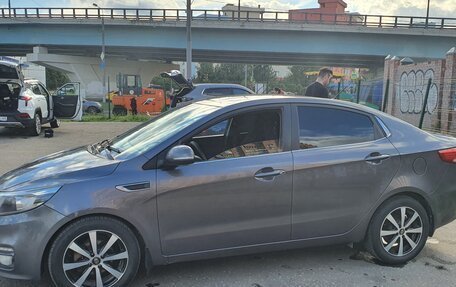 KIA Rio III рестайлинг, 2015 год, 950 000 рублей, 2 фотография