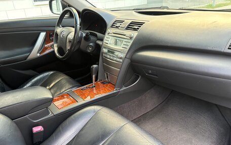 Toyota Camry, 2007 год, 890 000 рублей, 5 фотография