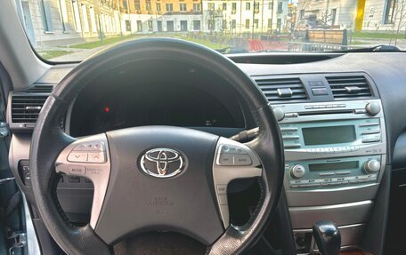 Toyota Camry, 2007 год, 890 000 рублей, 10 фотография