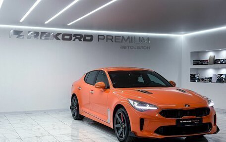 KIA Stinger I, 2019 год, 3 999 000 рублей, 2 фотография