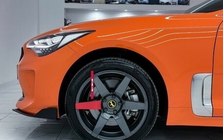 KIA Stinger I, 2019 год, 3 999 000 рублей, 7 фотография