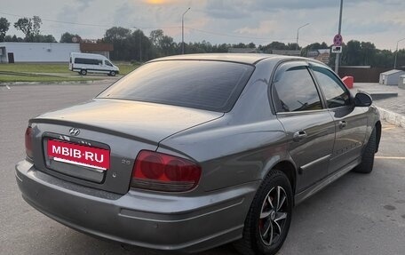 Hyundai Sonata IV рестайлинг, 2001 год, 125 000 рублей, 4 фотография
