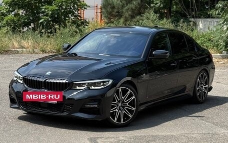 BMW 3 серия, 2020 год, 3 600 000 рублей, 27 фотография