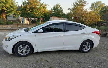 Hyundai Avante, 2012 год, 950 000 рублей, 5 фотография