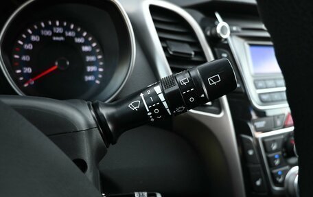 Hyundai i30 II рестайлинг, 2013 год, 899 000 рублей, 13 фотография