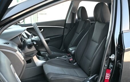 Hyundai i30 II рестайлинг, 2013 год, 899 000 рублей, 10 фотография