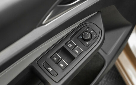 Volkswagen Golf VIII, 2021 год, 2 670 000 рублей, 23 фотография