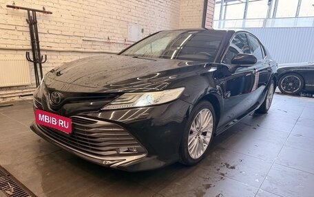 Toyota Camry, 2018 год, 3 150 000 рублей, 1 фотография