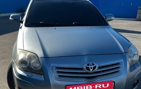 Toyota Avensis III рестайлинг, 2007 год, 999 999 рублей, 23 фотография