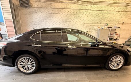Toyota Camry, 2018 год, 3 150 000 рублей, 9 фотография