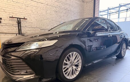 Toyota Camry, 2018 год, 3 150 000 рублей, 3 фотография