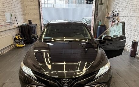 Toyota Camry, 2018 год, 3 150 000 рублей, 7 фотография