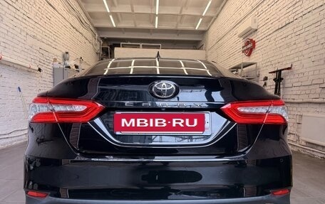 Toyota Camry, 2018 год, 3 150 000 рублей, 15 фотография