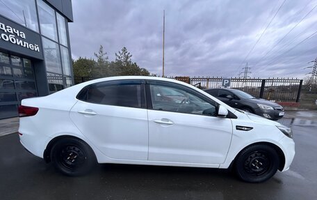 KIA Rio III рестайлинг, 2015 год, 979 000 рублей, 6 фотография
