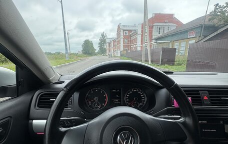Volkswagen Jetta VI, 2012 год, 865 000 рублей, 11 фотография