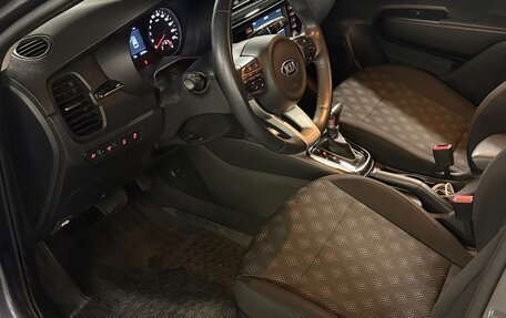 KIA Rio IV, 2018 год, 1 650 000 рублей, 5 фотография