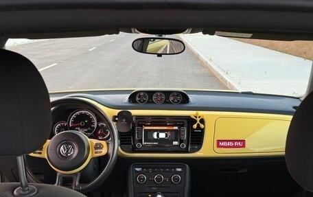 Volkswagen Beetle, 2014 год, 1 000 000 рублей, 12 фотография