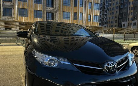 Toyota Auris II, 2013 год, 1 500 000 рублей, 33 фотография