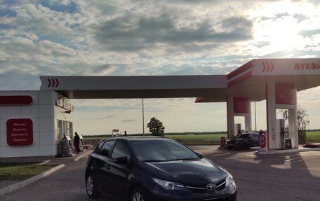 Toyota Auris II, 2013 год, 1 500 000 рублей, 27 фотография