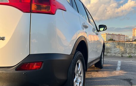 Toyota RAV4, 2015 год, 2 400 000 рублей, 5 фотография
