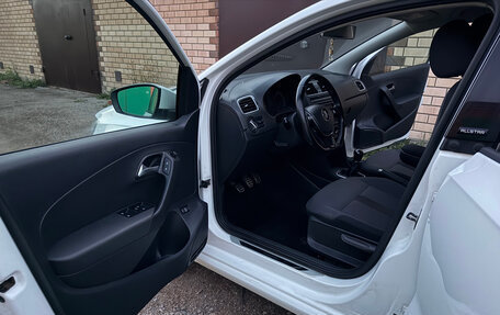Volkswagen Polo VI (EU Market), 2016 год, 1 400 000 рублей, 8 фотография