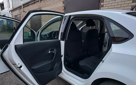 Volkswagen Polo VI (EU Market), 2016 год, 1 400 000 рублей, 9 фотография