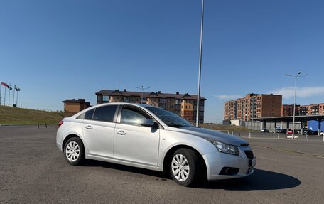 Chevrolet Cruze II, 2011 год, 580 000 рублей, 2 фотография