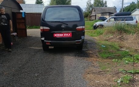Hyundai H-1 II рестайлинг, 2006 год, 800 000 рублей, 8 фотография