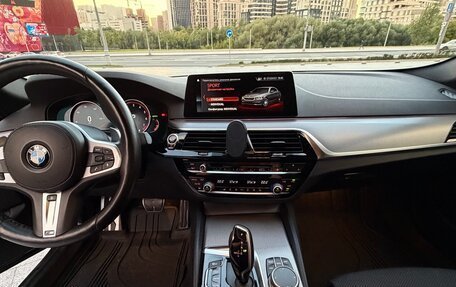 BMW 5 серия, 2018 год, 3 550 000 рублей, 17 фотография