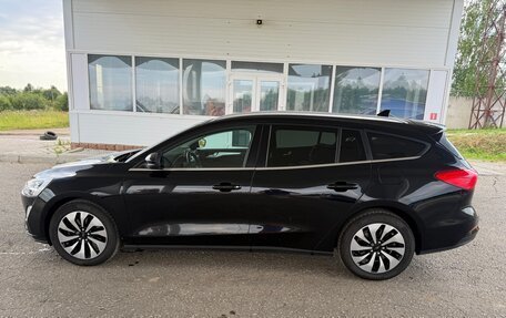 Ford Focus IV, 2018 год, 1 560 000 рублей, 3 фотография