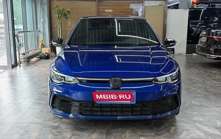Volkswagen Golf VIII, 2023 год, 1 927 000 рублей, 2 фотография