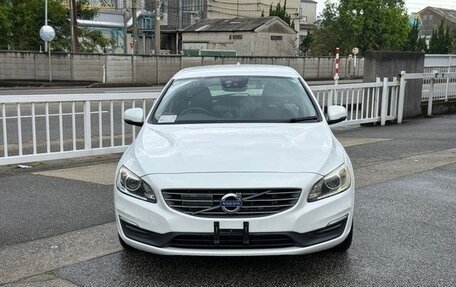 Volvo V60 I, 2017 год, 967 911 рублей, 2 фотография