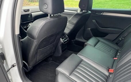 Skoda Superb III рестайлинг, 2019 год, 2 550 000 рублей, 16 фотография