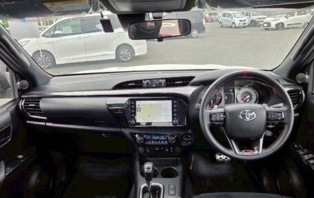 Toyota Hilux VIII, 2020 год, 3 425 001 рублей, 9 фотография