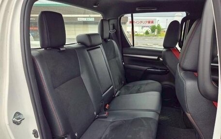 Toyota Hilux VIII, 2020 год, 3 425 001 рублей, 21 фотография