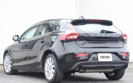 Volvo V40 II рестайлинг, 2015 год, 798 008 рублей, 6 фотография