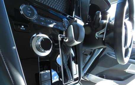Mitsubishi Delica D:5 I, 2022 год, 2 174 000 рублей, 27 фотография