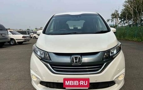 Honda Freed II, 2019 год, 1 118 000 рублей, 5 фотография