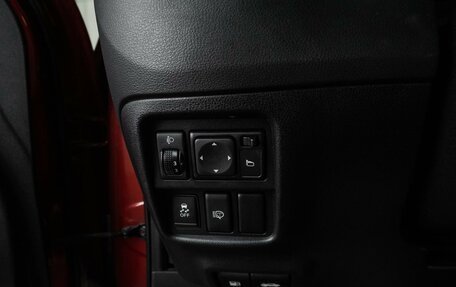 Nissan Juke II, 2012 год, 999 000 рублей, 12 фотография