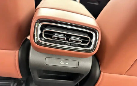 Geely Emgrand, 2026 год, 967 010 рублей, 16 фотография