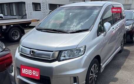 Honda Freed I, 2016 год, 841 000 рублей, 2 фотография