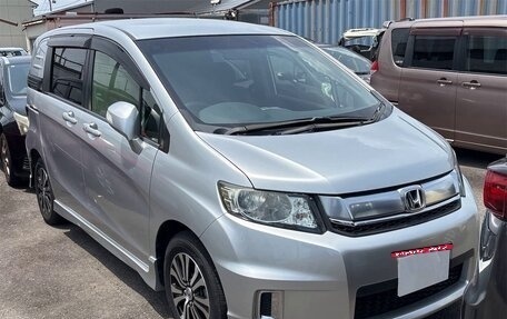 Honda Freed I, 2016 год, 841 000 рублей, 6 фотография
