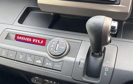 Honda Freed I, 2016 год, 841 000 рублей, 21 фотография