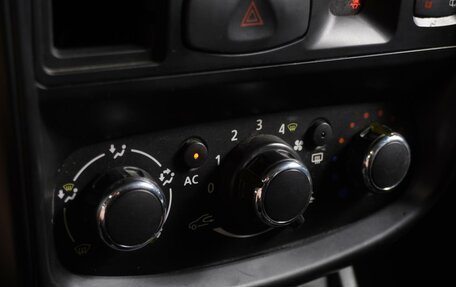 Renault Duster I рестайлинг, 2013 год, 739 000 рублей, 15 фотография
