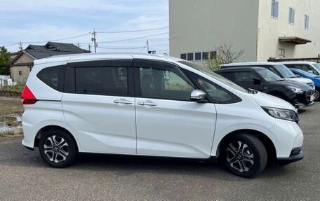 Honda Freed II, 2023 год, 1 291 000 рублей, 7 фотография