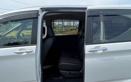 Honda Freed II, 2023 год, 1 291 000 рублей, 17 фотография